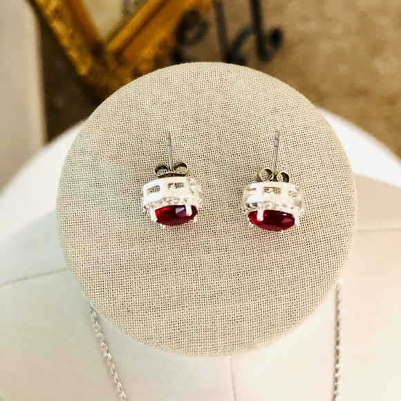 Vintage Ruby Red Rhinestone Necklace & Earrings - Picture 12 of 14